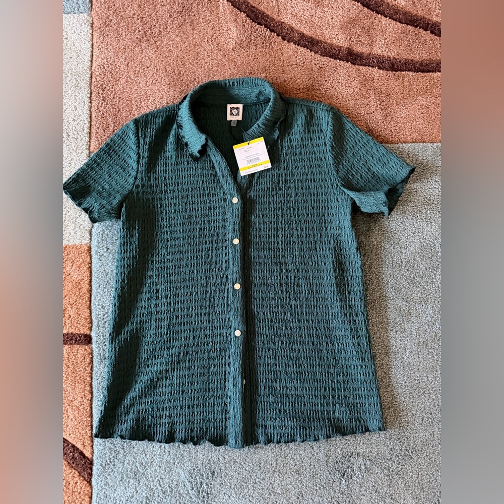 NWT Anne Klein Textured Short Sleeve Button-Up Shirt in Forest Green